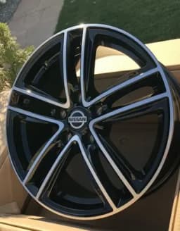 Jante Nissan Qashqai Juke Pulsar Murano Xtrail Noi 17"