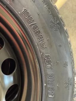 Set complet de iarnă 15" pentru Dacia Logan, 4 jante oțel Magnetto Wheels Italia + 4 anvelope iarnă 185 65 r15 Sunny 88T
