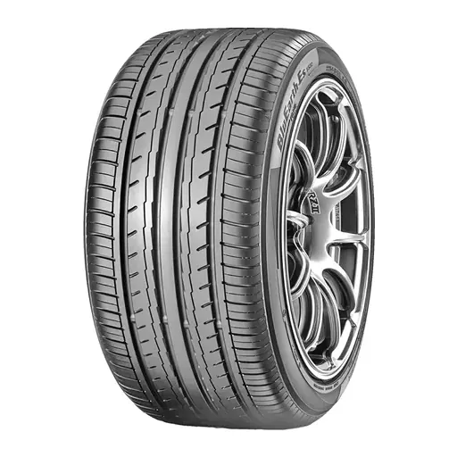 YOKOHAMA BluEarth ES32 DEMO 185/55 R16 83V